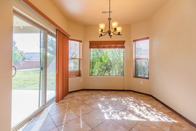 Building Photo - Great 3 Bedroom/2 Bath Home!