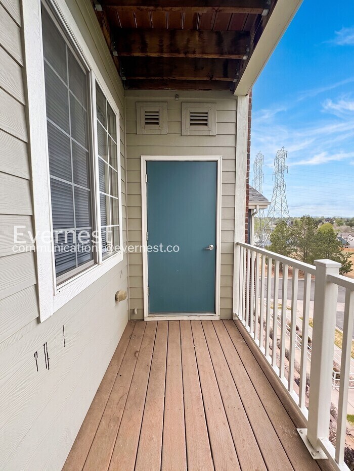 Building Photo - 2675 S Danube Way