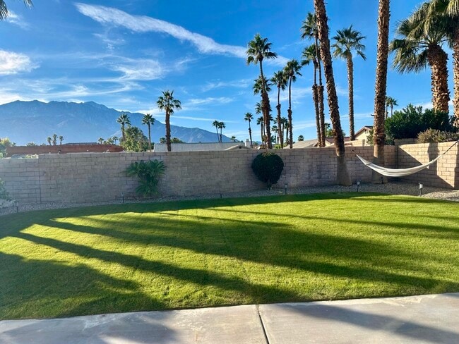 Building Photo - 27131 Shadowcrest Ln