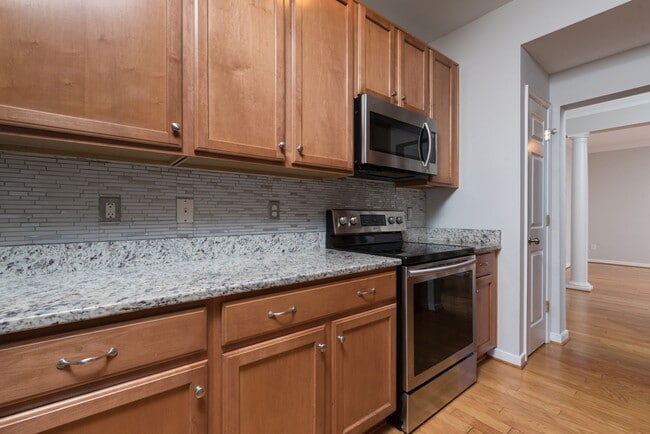 Building Photo - 4102 Pale Moon Ct