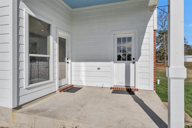 Building Photo - 5201 Penny Rd