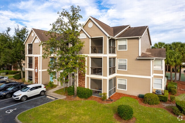 Building Photo - Laguna Place Apartments