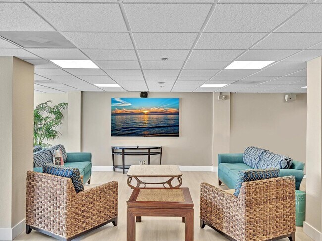 Building Photo - 4505 S Ocean Blvd