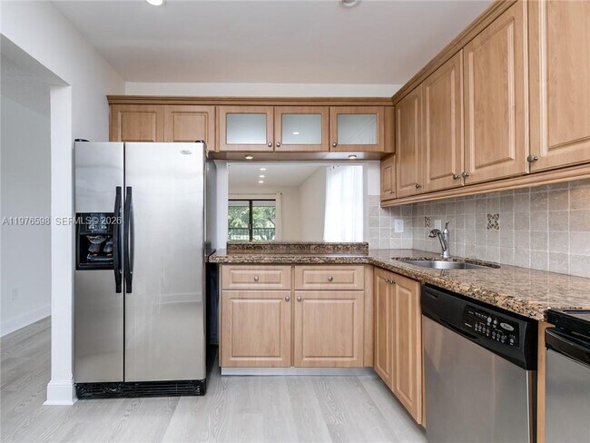 Building Photo - 21559 Cypress Hammock Dr