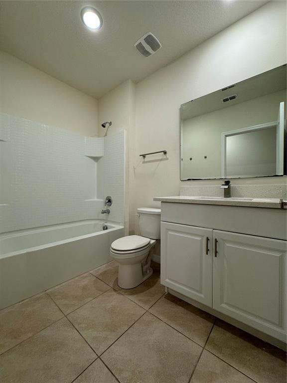 Building Photo - 1541 Fernmeadow St