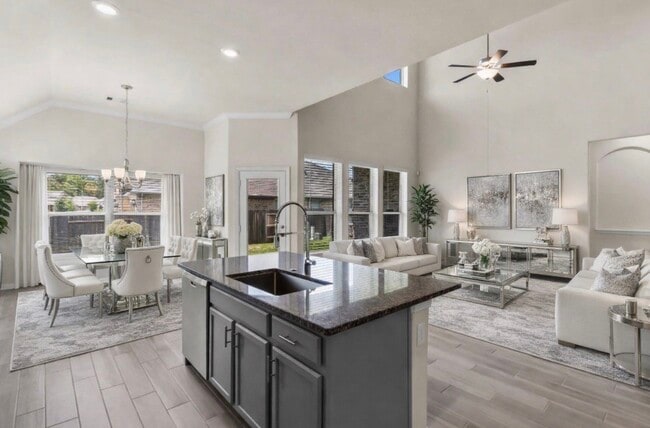 Building Photo - 4420 Mimic Dr