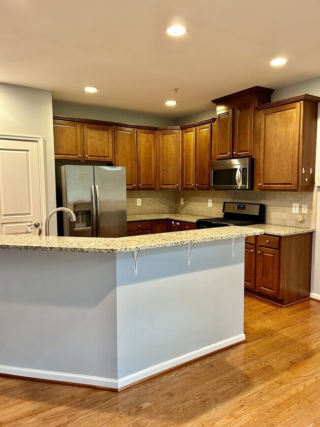 Building Photo - 43973 Swift Fox Dr