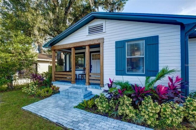 Building Photo - 1221 E Ida St