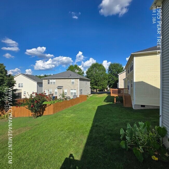 Building Photo - 1905 Pear Tree Ln