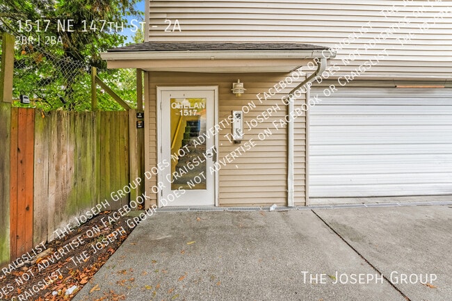 Building Photo - 1517 NE 147th St