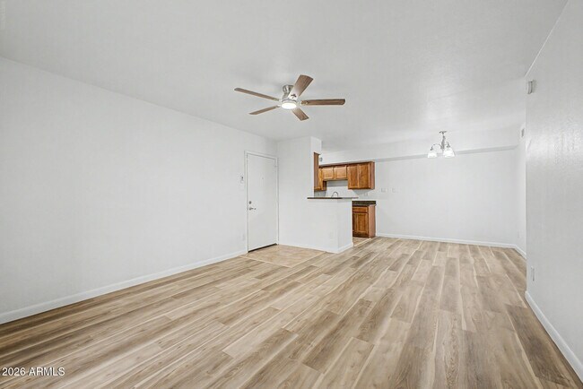 Building Photo - 5995 N 78th St