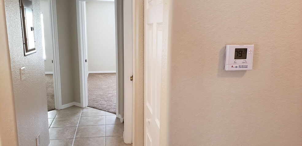 Building Photo - 12330 Notting Hill Ln