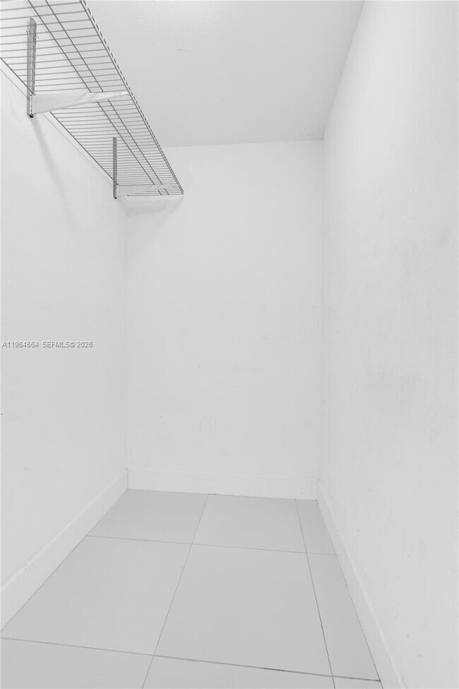 Building Photo - 3175 NW 43rd St