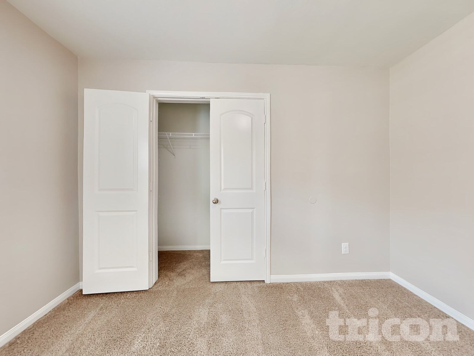 Building Photo - 2402 Regatta Ln