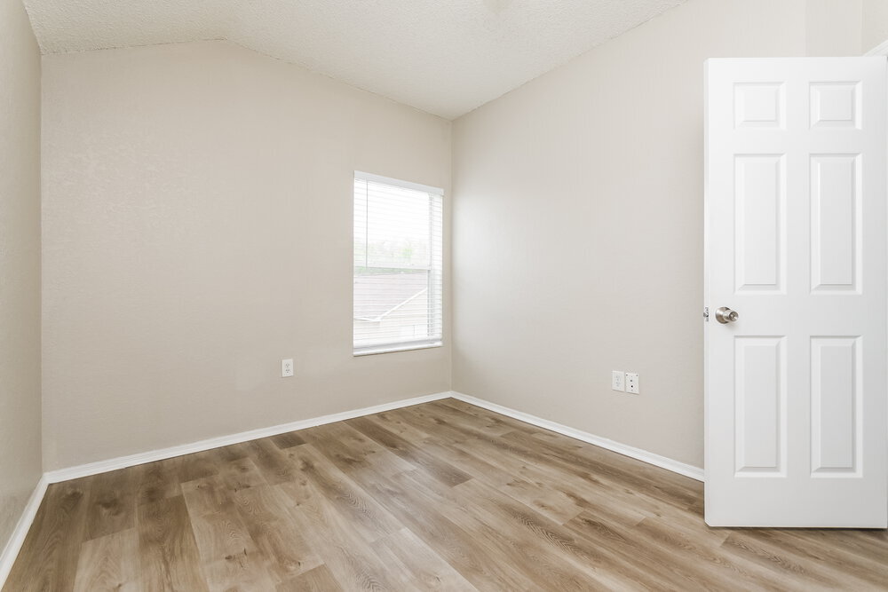 Building Photo - 2207 Santa Lucia St