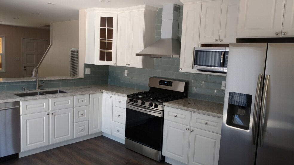 Kitchen - 4113 Cobblestone Drive