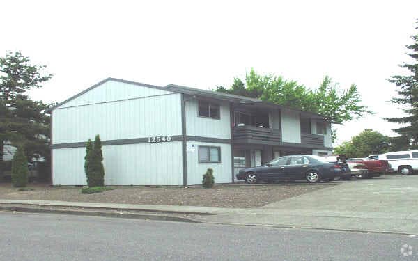 Building Photo - The Colony Apartments