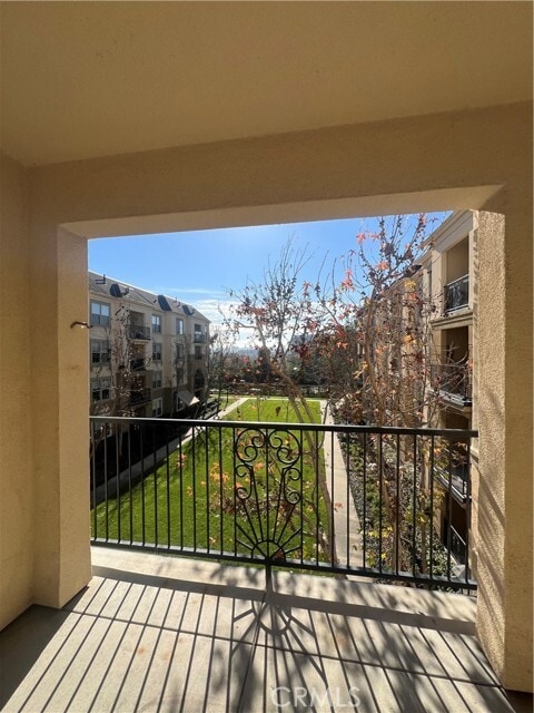 Building Photo - 2336 Watermarke Pl