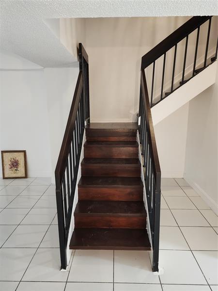 Building Photo - 5609 NW 18th St