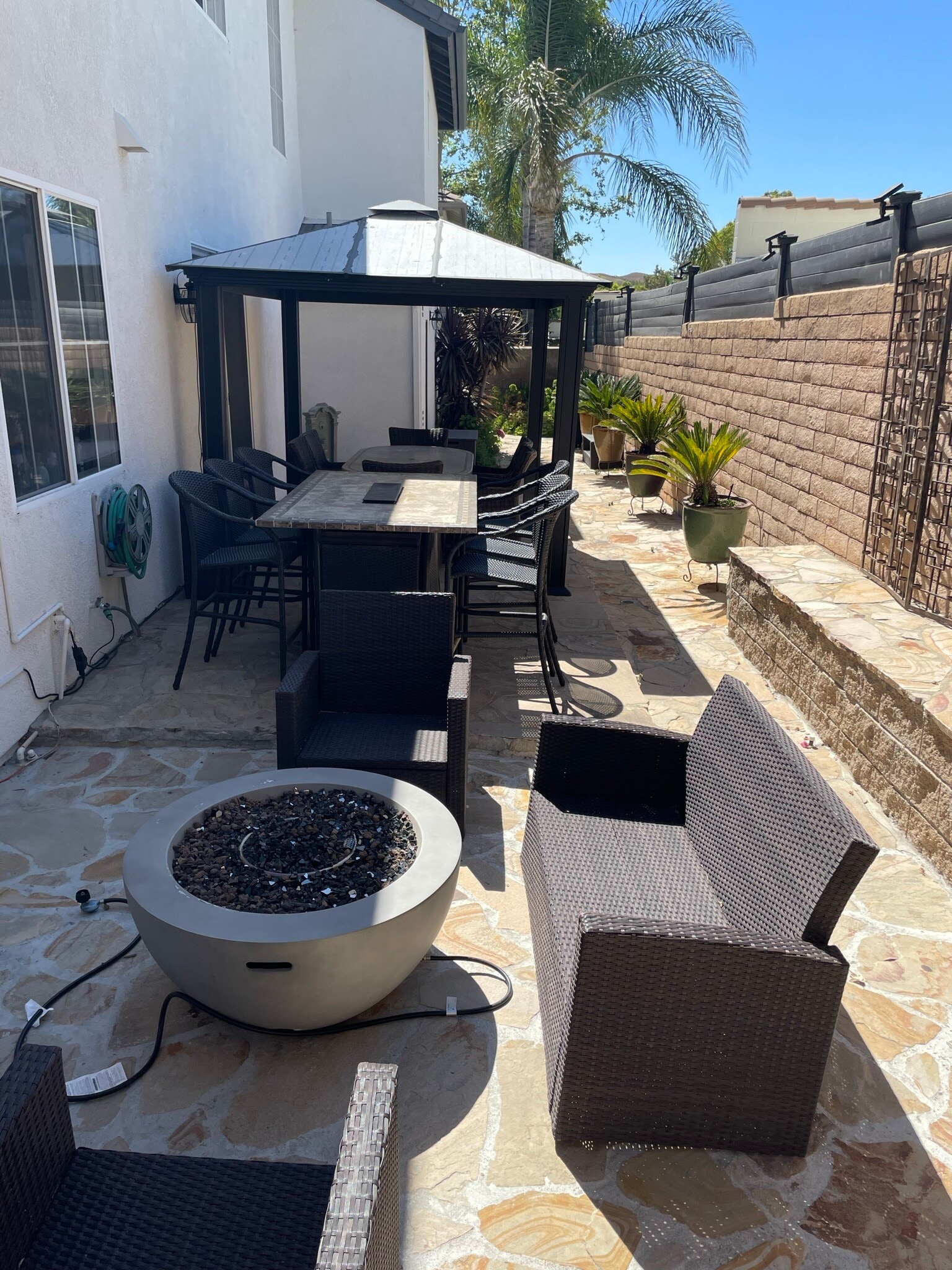 Building Photo - 26601 Country Creek Ln