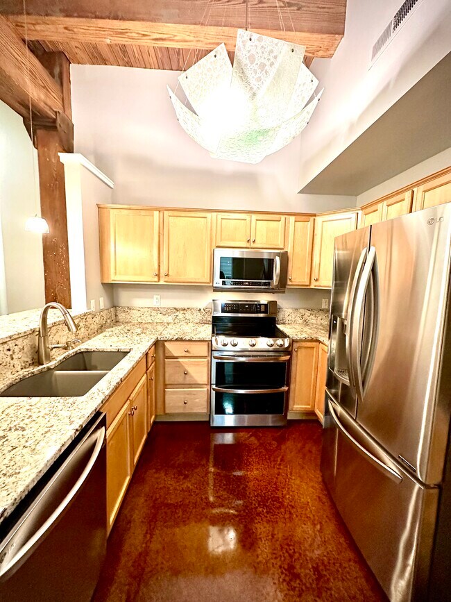 Updated Kitchen! - 55 S Harding St