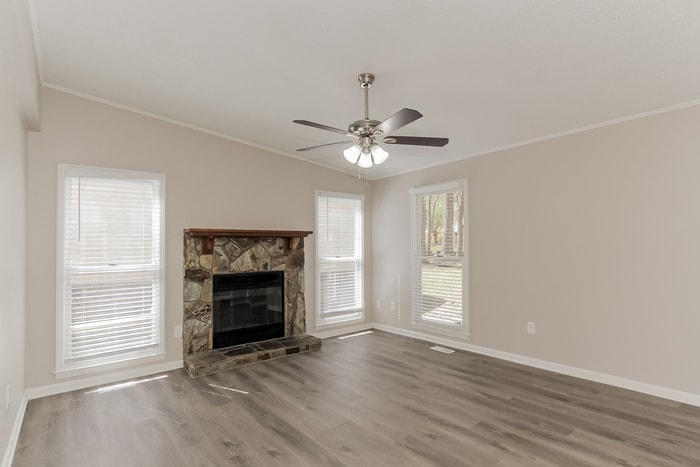 Building Photo - 8200 Chrisbry Ln