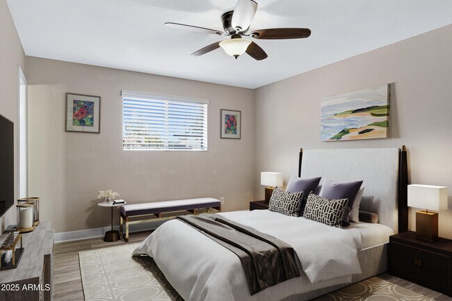 Building Photo - 110 W Del Rio Dr