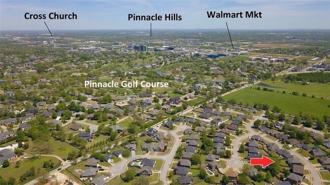 Building Photo - 6113 W Pleasant Dr