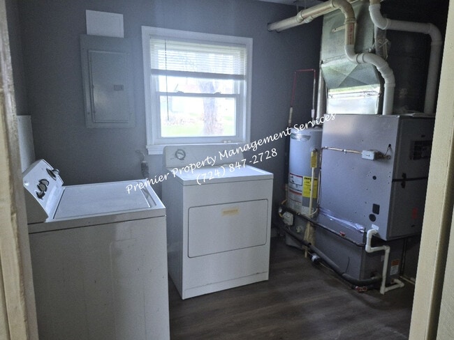 Building Photo - 189 Grandview Ave