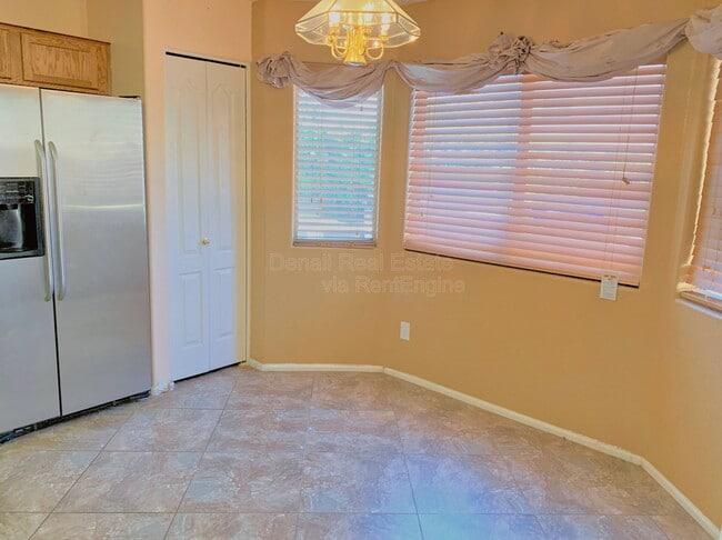 Building Photo - 35512 N Danish Red Trail