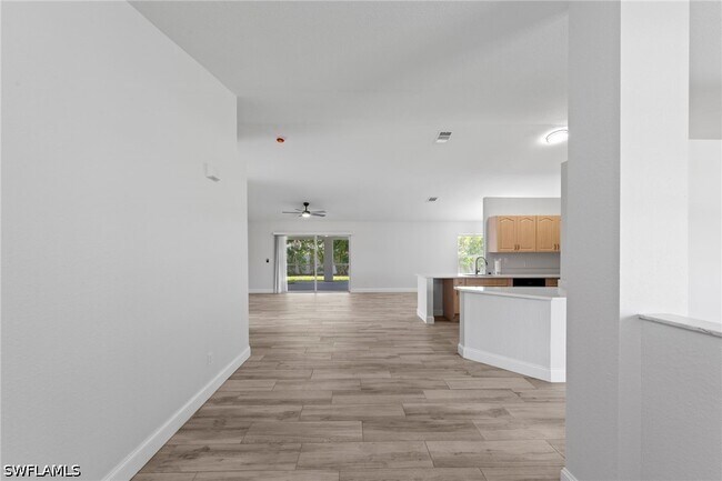 Building Photo - 2022 NW 9th Terrace