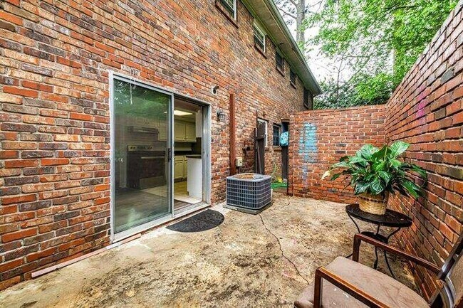 Building Photo - 3545 Chamblee Tucker Rd