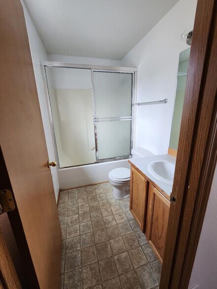 Building Photo - 311 N Handy St