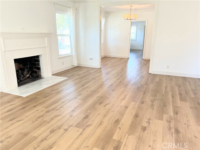 Primary Photo - 418 N Lucia Ave