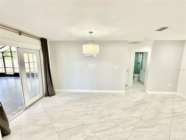 Building Photo - 1545 Indiana Ave