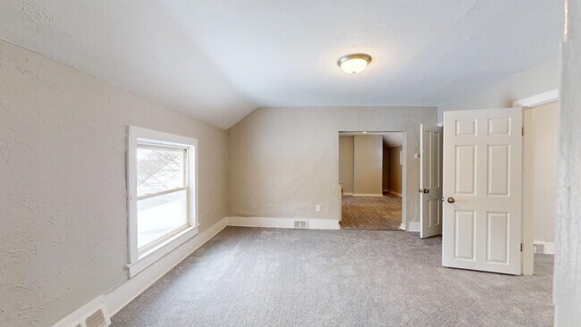 Building Photo - 3448 Memphis Ave