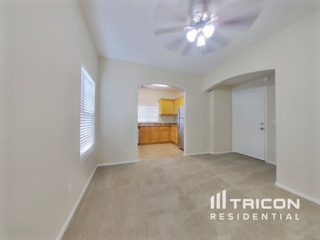 Building Photo - 17748 W Woodrow Ln