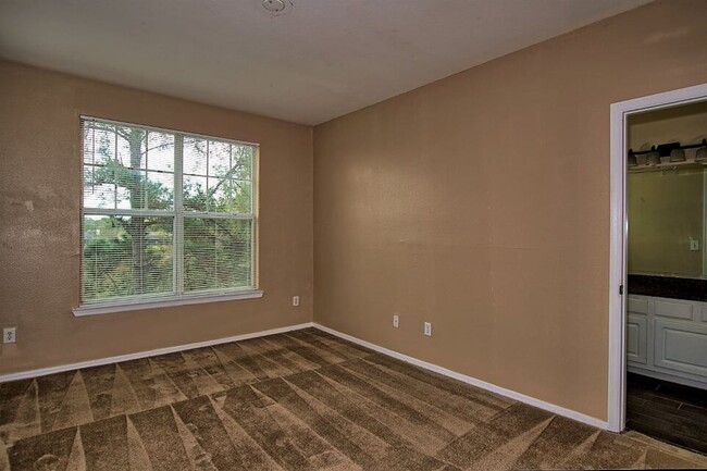 Building Photo - 2/2 2nd floor in Sabal Pointe Longwood Gat...