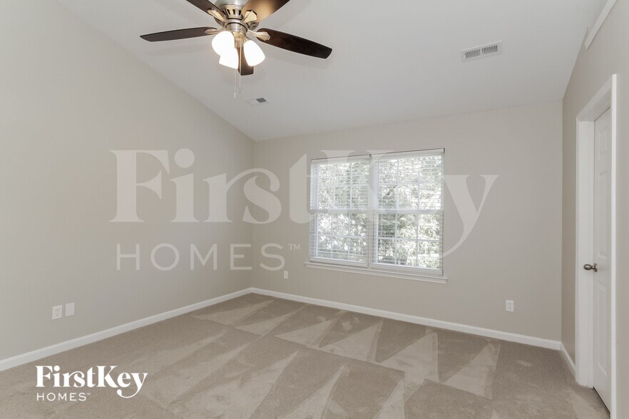 Building Photo - 11923 Withers Mill Dr