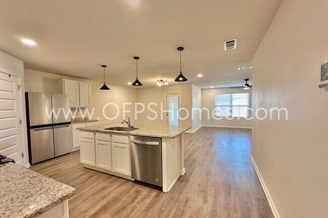 Building Photo - 2856 Patriot Ridge Dr