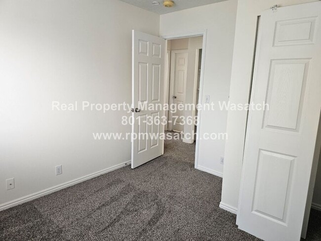 Building Photo - 3492 Cannon Creek Cir