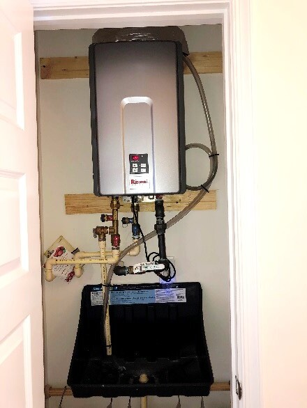 On-demand Water heater - 6205 W STONEPATH GARDEN DR