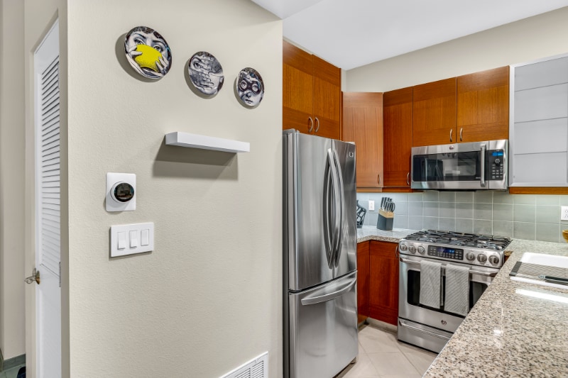 Building Photo - 2608 Lincoln Ave