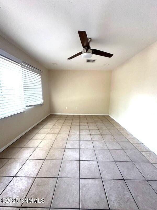 Building Photo - 1825 Anderson Dr