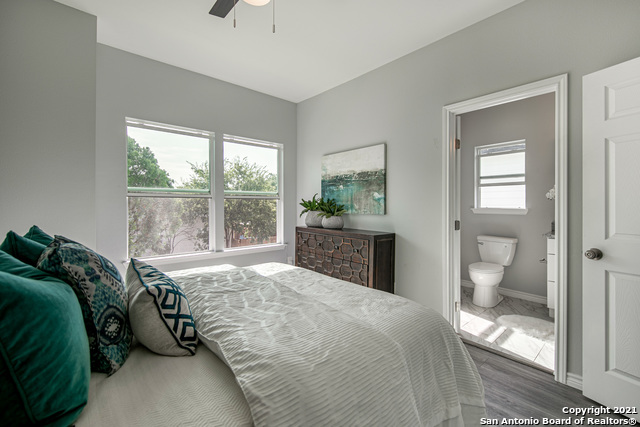 Building Photo - 310 Gabriel-