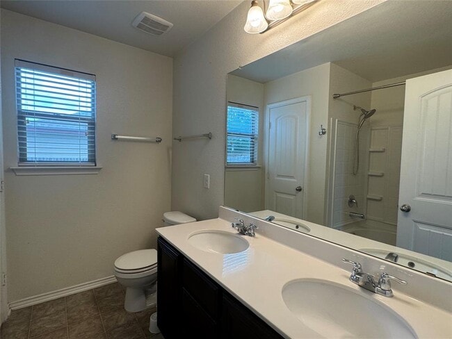 Building Photo - 111 Jasmine Cove