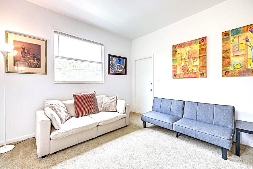 Building Photo - 2604 Post St