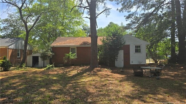 Building Photo - 3526 Furman Dr