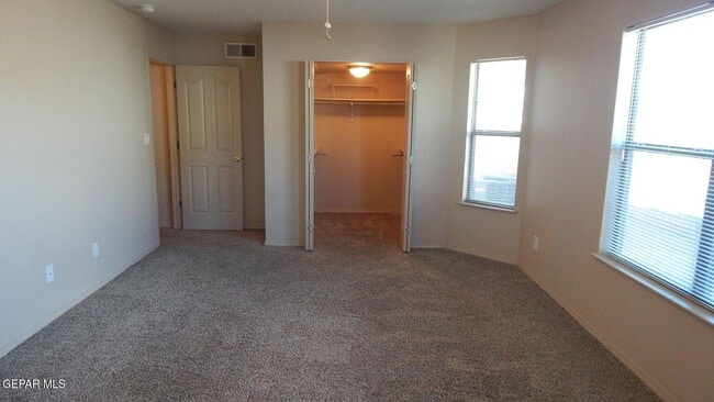 Building Photo - 9941 Marine Cir