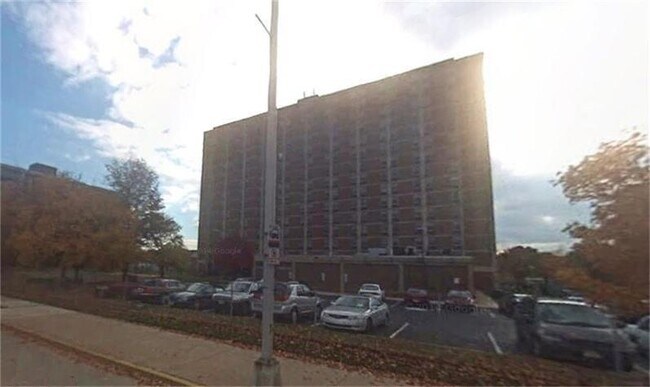 Building Photo - 130 Dr Martin Luther King Blvd